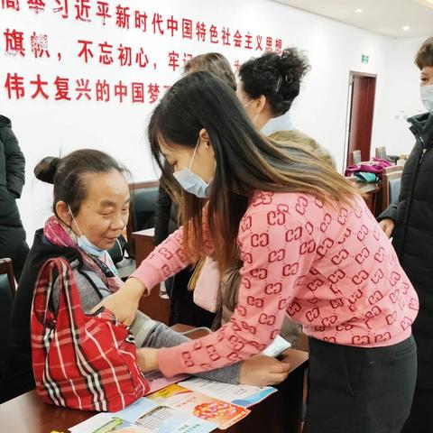 (人类文明之母是谁)探寻人类文明之母：历史长河中的女性角色与贡献