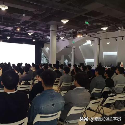 (微软科通大厦 概况)探秘微软科通大厦：北京CBD中的科技地标