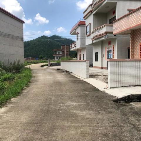 (穿越天堂攻略副本)探寻天堂之路：穿越功略追寻最美乡村